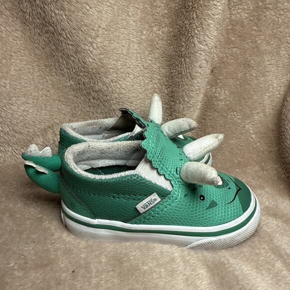 Vans Green Triceratops Dinosaur Slip On Sneakers Green Shoes Toddler‎ Size 4.0 - Picture 1 of 8